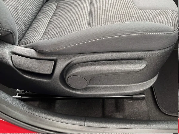Kia Niro HEV (2019) — foto 32 van 76
