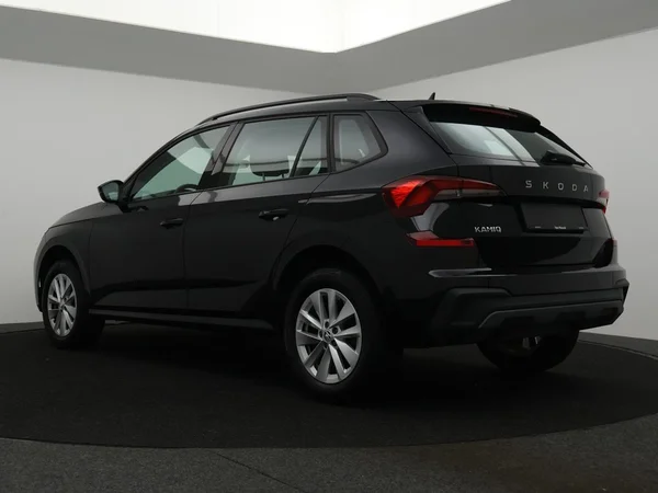 SKODA Kamiq (2024) — foto 12 van 29