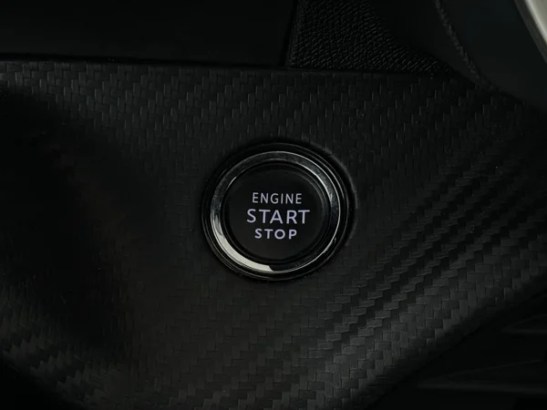 PEUGEOT e-2008 (2022) — foto 15 van 31
