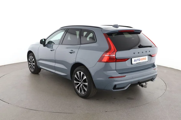 Volvo XC60 (2022) — foto 10 van 16