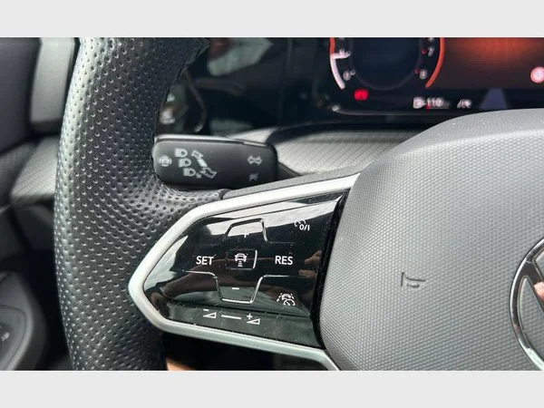 Volkswagen Golf VIII (2023) — foto 15 van 29