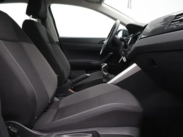 Volkswagen Taigo (2022) — foto 2 van 25