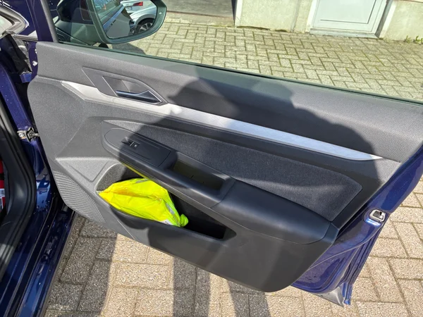 VOLKSWAGEN Golf VIII (2024) — foto 9 van 22