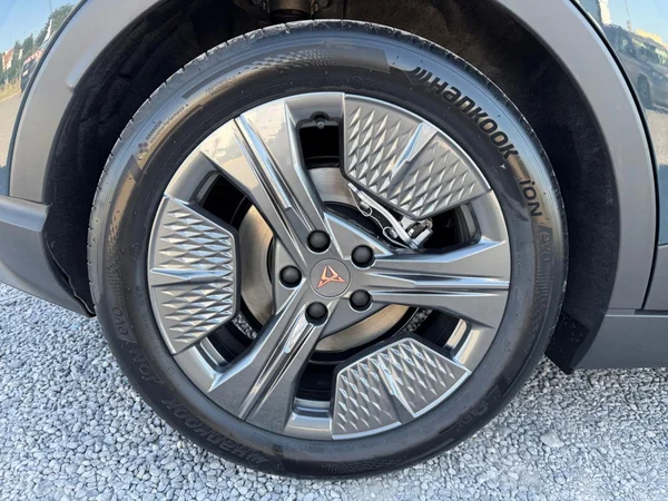 CUPRA Raval (2026) — foto 7 van 17
