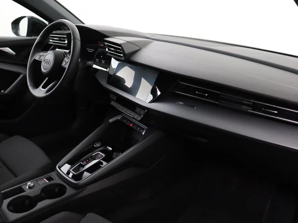 AUDI A3 Sportback (2025) — foto 13 van 19