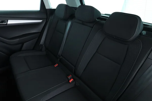 Skoda Karoq (2023) — foto 5 van 16