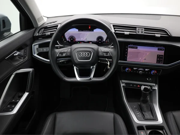 AUDI Q3 (2019) — foto 5 van 19