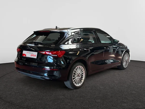 AUDI A3 Sportback (2024) — foto 16 van 20