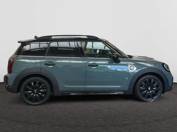 MINI Mini Countryman PHEV (F60 LCI) (2021) — foto 21 van 24