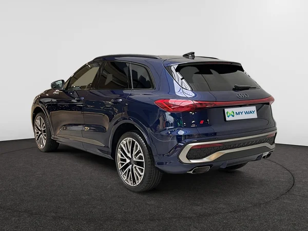 AUDI Q5 (2025) — foto 9 van 16