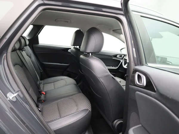 Kia Ceed Sportswagon (2023) — foto 27 van 41