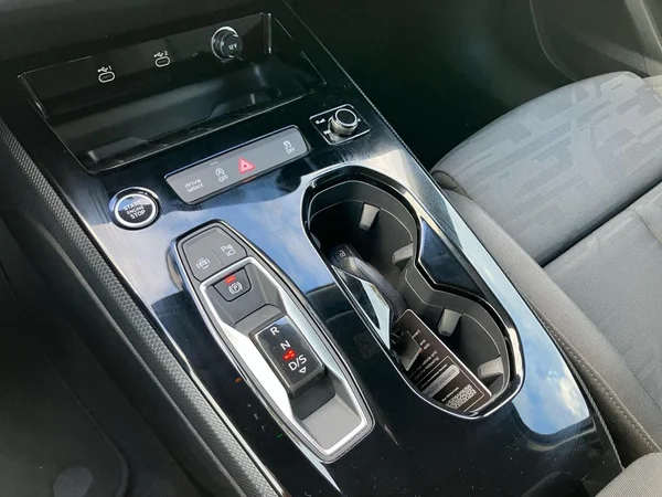 AUDI A5 Avant (2025) — foto 20 van 24