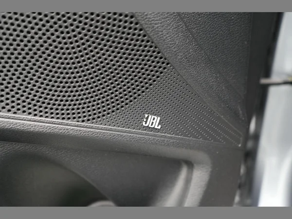 KIA Ceed (2023) — foto 22 van 29
