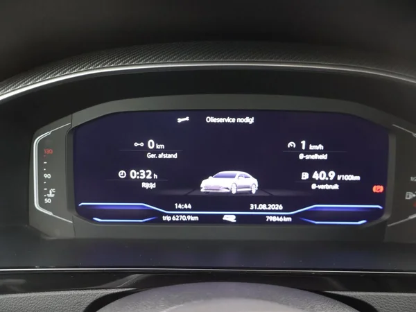 VOLKSWAGEN Arteon (2022) — foto 7 van 30