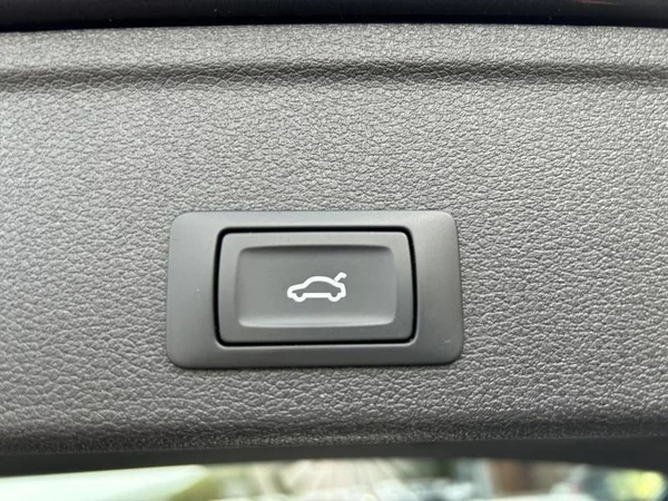 AUDI A4 Avant Dsl (2023) — foto 7 van 42