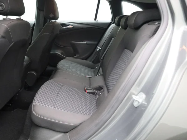 Opel Astra (2021) — foto 29 van 29