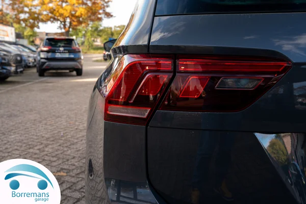 Volkswagen Tiguan (2023) — foto 42 van 48