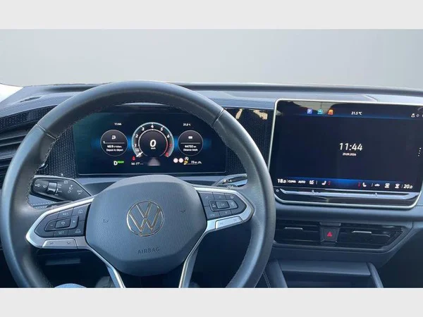Volkswagen Tiguan (2024) — foto 5 van 27