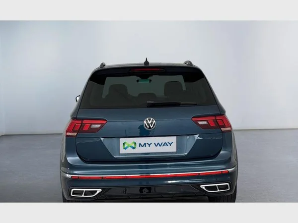 Volkswagen Tiguan (2021) — foto 29 van 31