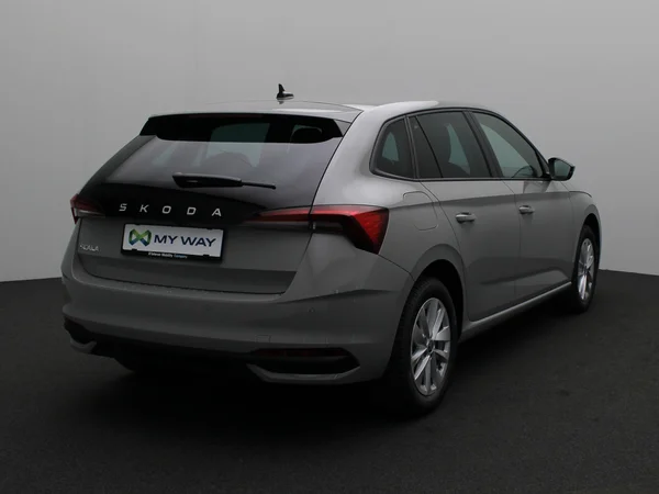 SKODA Scala (2025) — foto 10 van 16