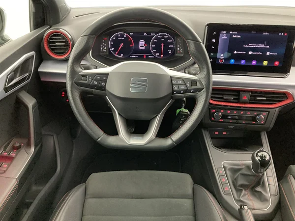 SEAT Ibiza 5P/D (2023) — foto 32 van 36