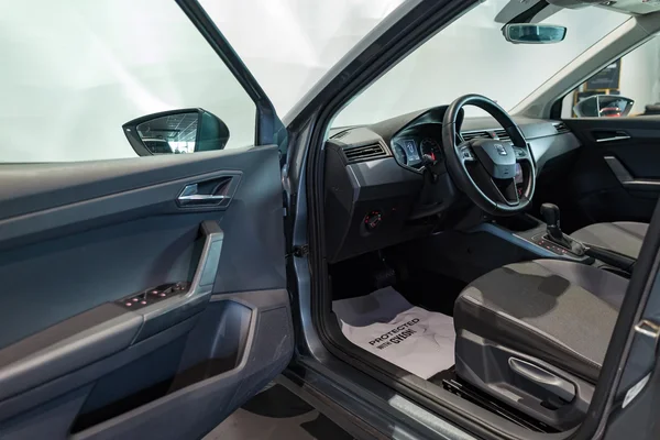 SEAT Arona (2018) — foto 11 van 32