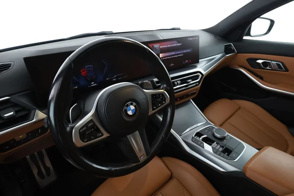 BMW 3-serie (2023) — foto 2 van 16