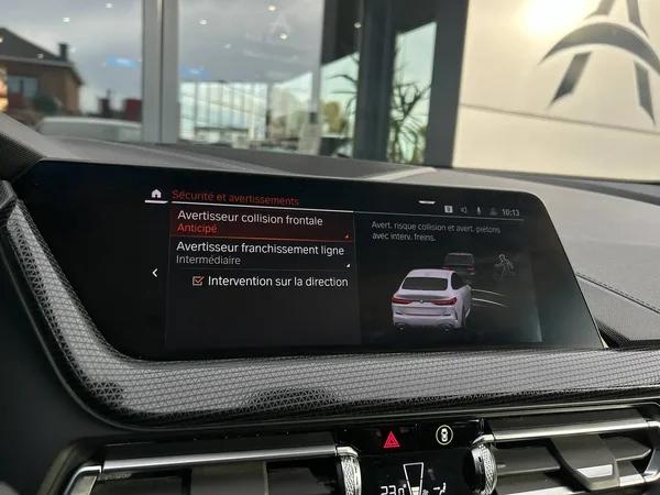 Bmw 218 (2022) — foto 6 van 22