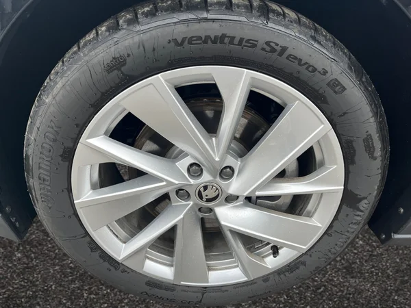 SKODA (2025) — foto 22 van 24