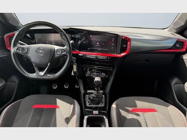 Opel Mokka (2021) — foto 27 van 27