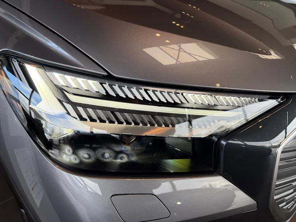 AUDI Q4 Sportback e-tron (2026) — foto 13 van 22
