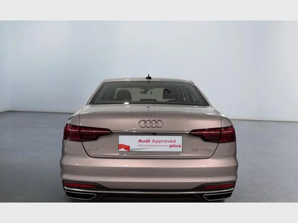 Audi A4 (2022) — foto 24 van 26