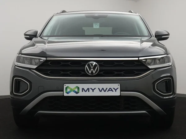 VOLKSWAGEN T-Roc (2023) — foto 20 van 25