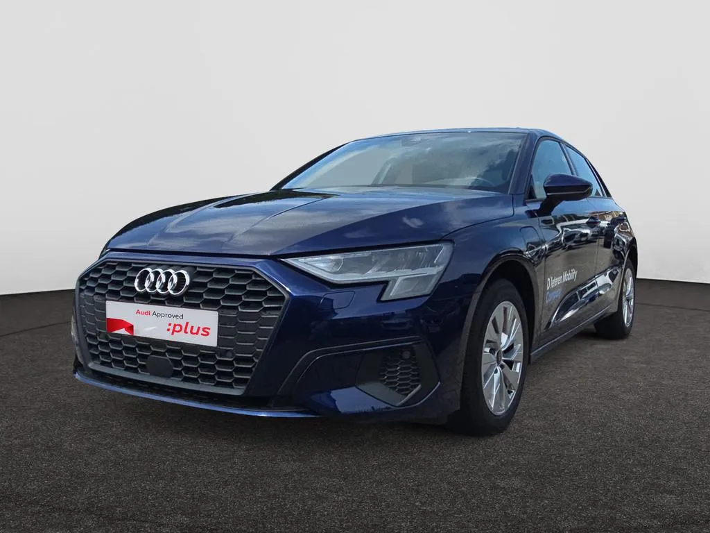 AUDI A3 Sportback 1122_101010_2024