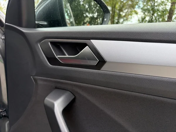 VOLKSWAGEN T-Roc (2025) — foto 9 van 24
