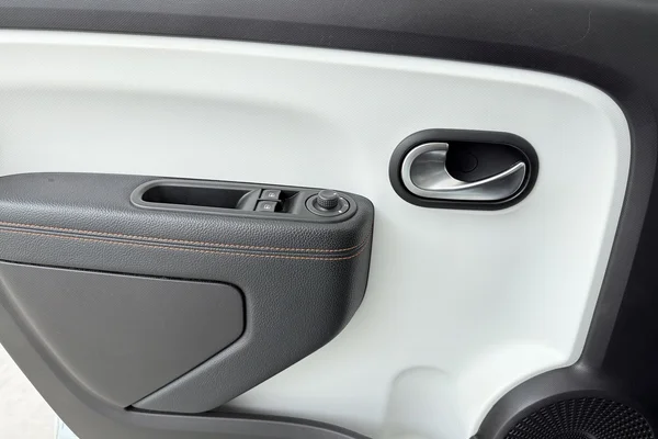 Renault E-Twingo (2020) — foto 8 van 21