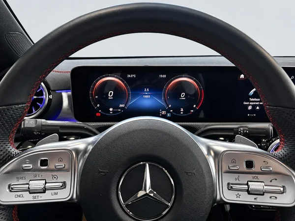 Mercedes-Benz CLA (2020) — foto 3 van 21