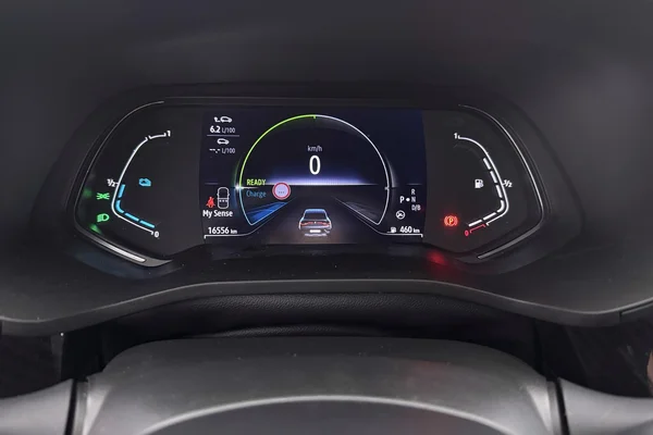 Renault Arkana E-TECH (HEV) (2022) — foto 5 van 28