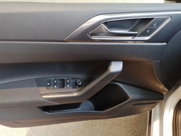 VOLKSWAGEN Taigo (2025) — foto 5 van 15