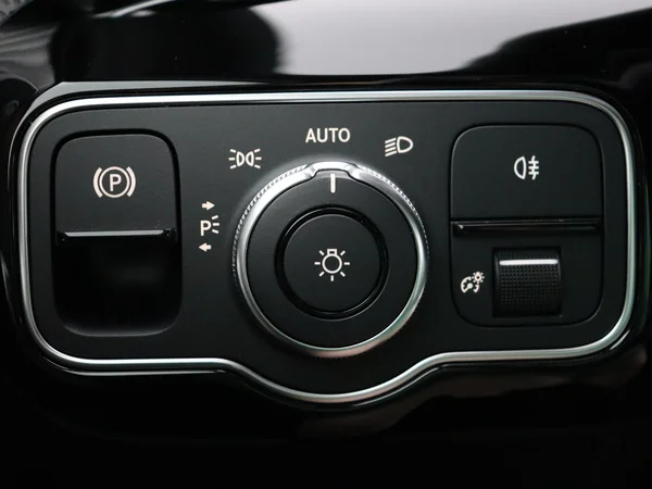 MERCEDES A 250 (2023) — foto 20 van 32