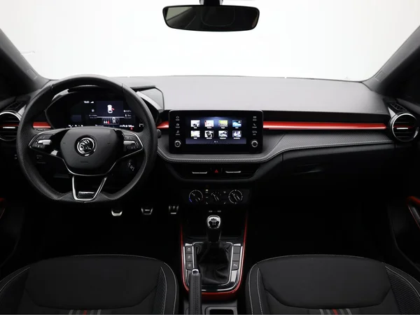 SKODA Fabia (2024) — foto 18 van 19