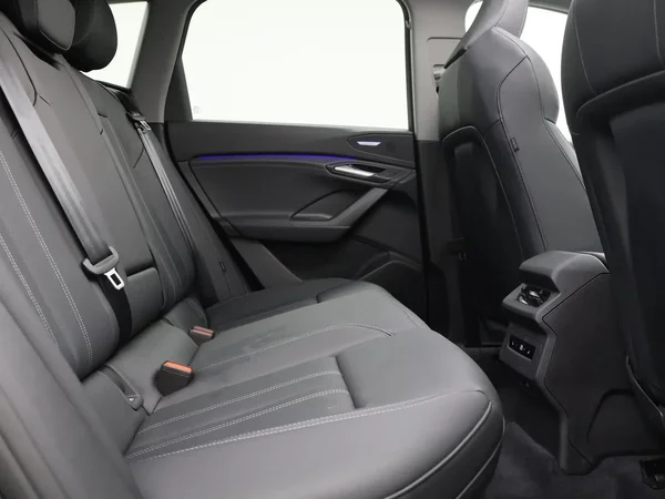 Audi Q6 e-tron (2026) — foto 3 van 33