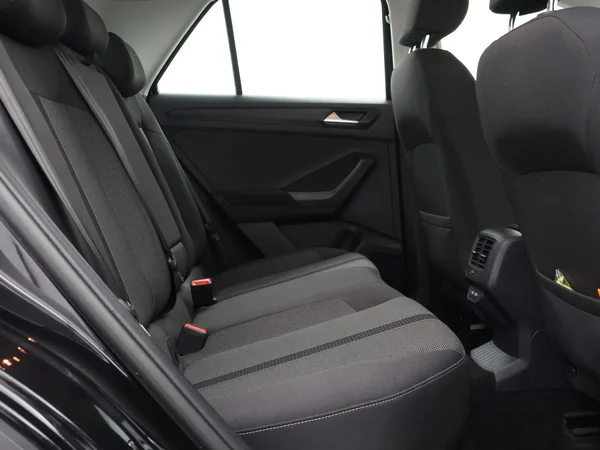 VOLKSWAGEN T-Roc (2022) — foto 2 van 25