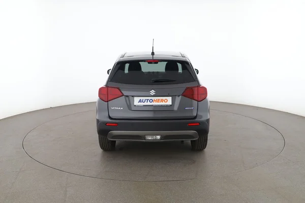 Suzuki Vitara (2024) — foto 11 van 16