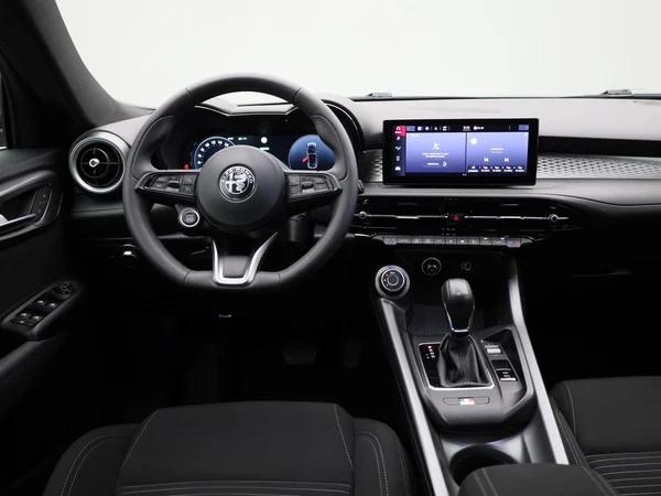 Alfa Romeo Tonale (2023) — foto 35 van 37