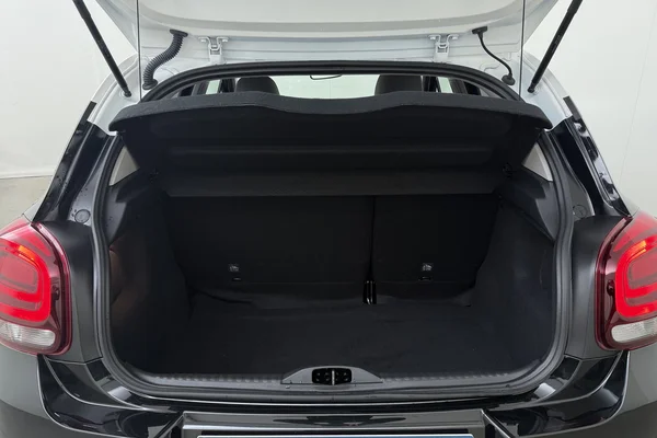 Citroen C3 (2023) — foto 13 van 17