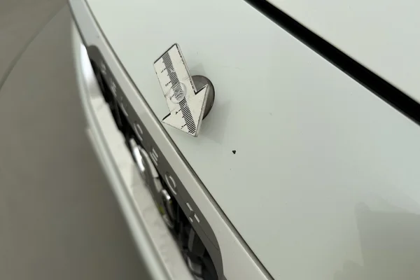 Peugeot 2008 (2019) — foto 14 van 24