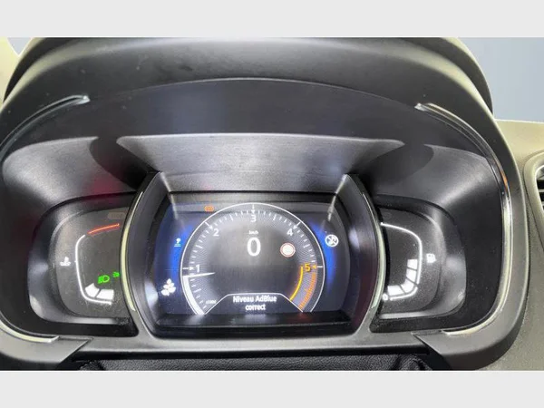 Renault Scénic (2019) — foto 6 van 23