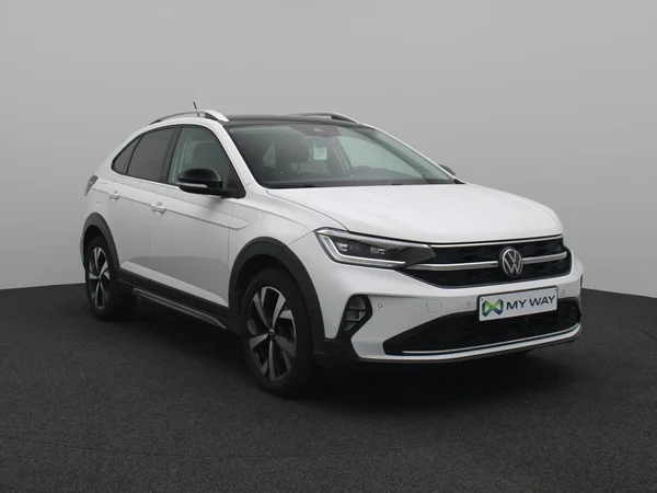 VOLKSWAGEN Taigo (2024) — foto 12 van 16