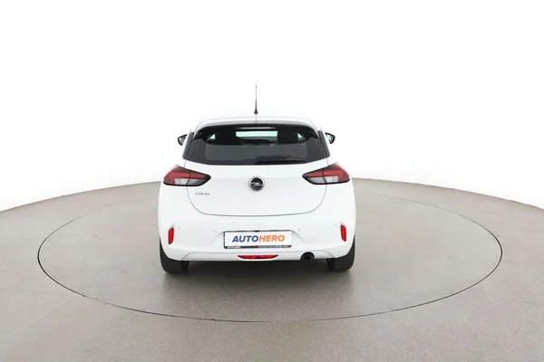 Opel Corsa (2022) — foto 11 van 16